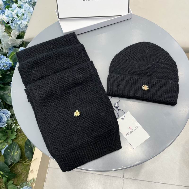 Moncler scarf hat (312)