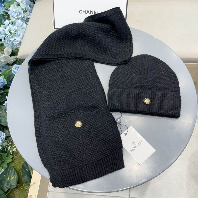 Moncler scarf hat (313)