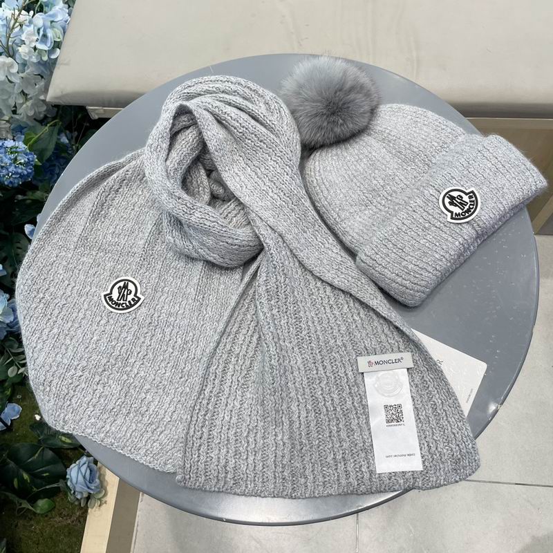 Moncler scarf hat (418)