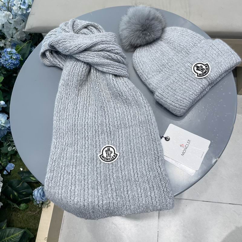 Moncler scarf hat (420)