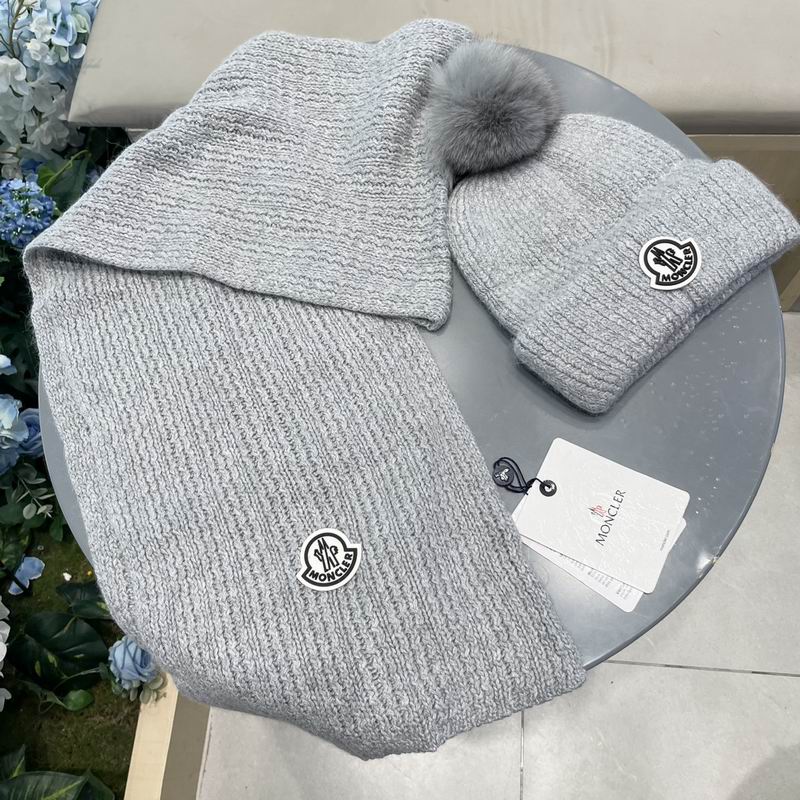 Moncler scarf hat (422)