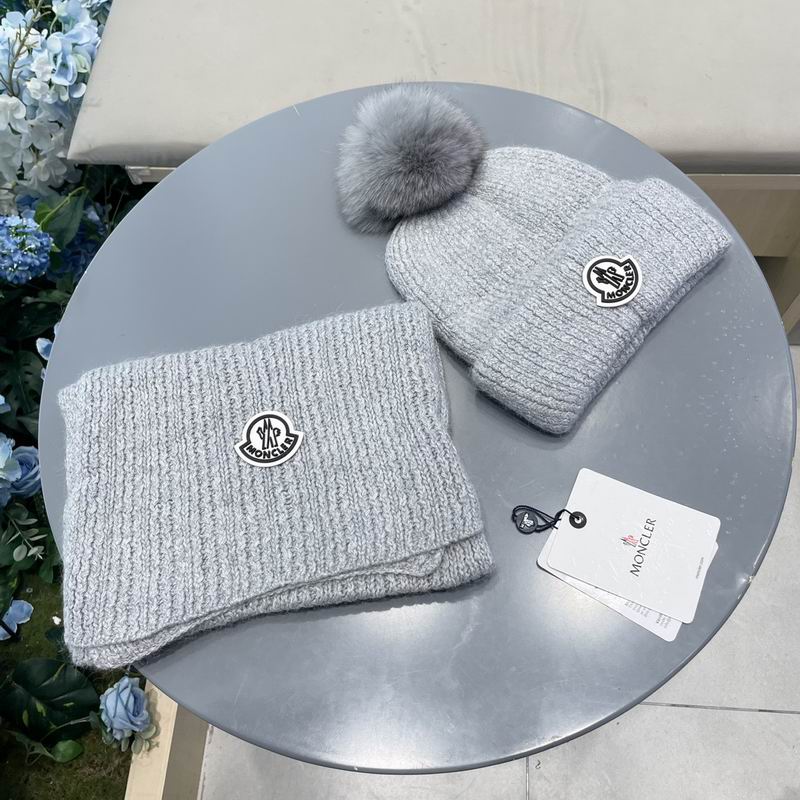 Moncler scarf hat (423)