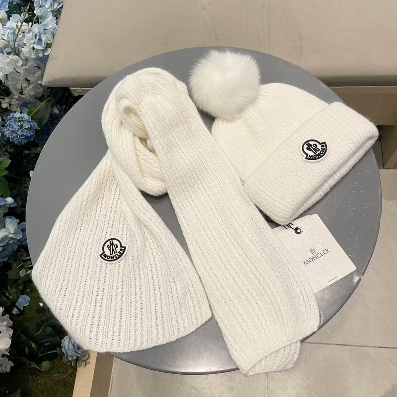 Moncler scarf hat (426)