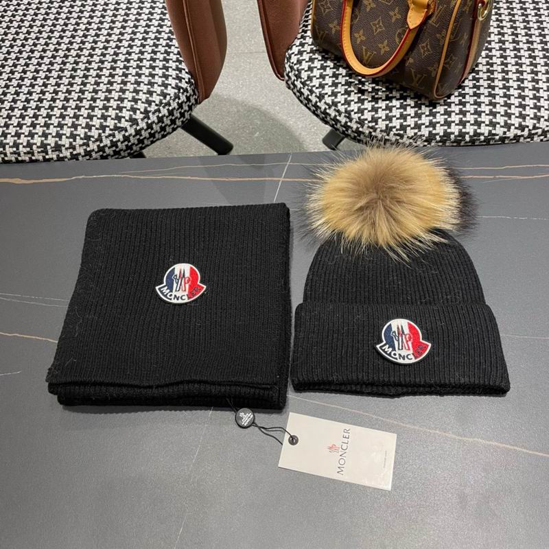 Moncler scarf hat (458)