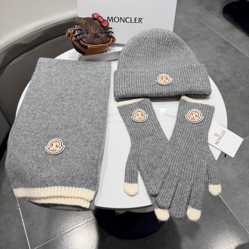 Moncler scarf hat gloves (100)