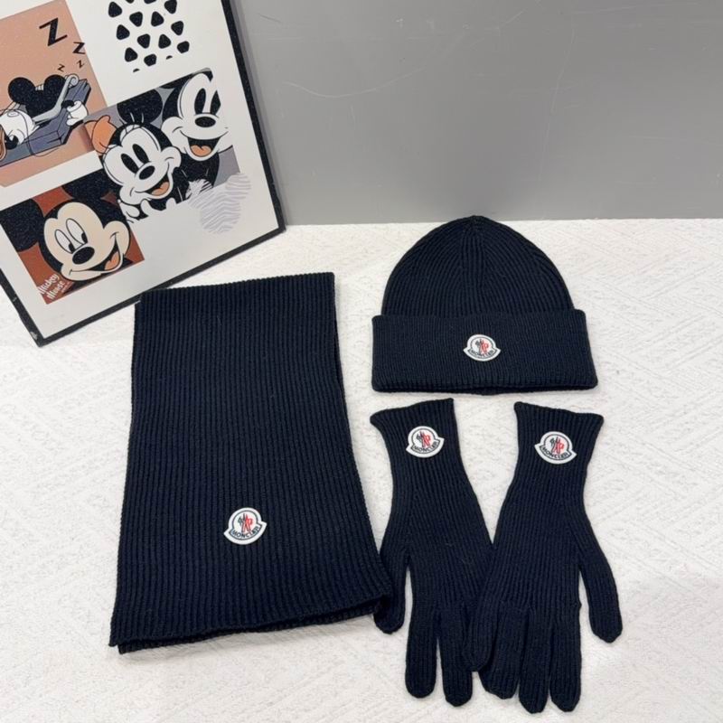 Moncler scarf hat gloves (104)