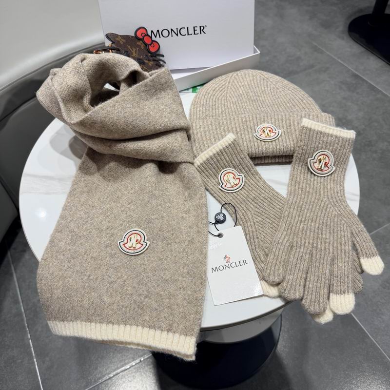 Moncler scarf hat gloves (67)