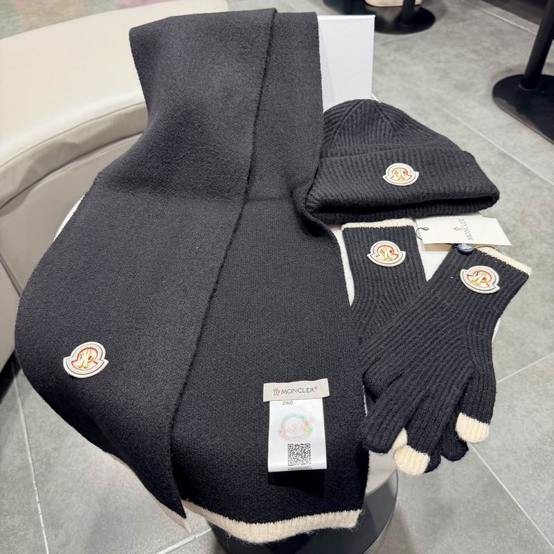 Moncler scarf hat gloves (84)