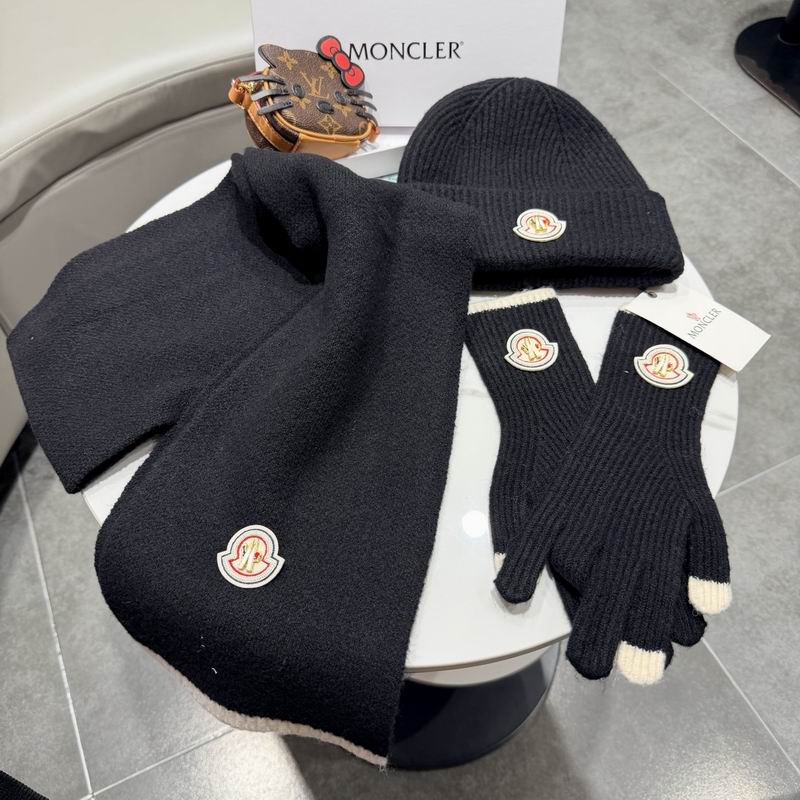 Moncler scarf hat gloves (90)