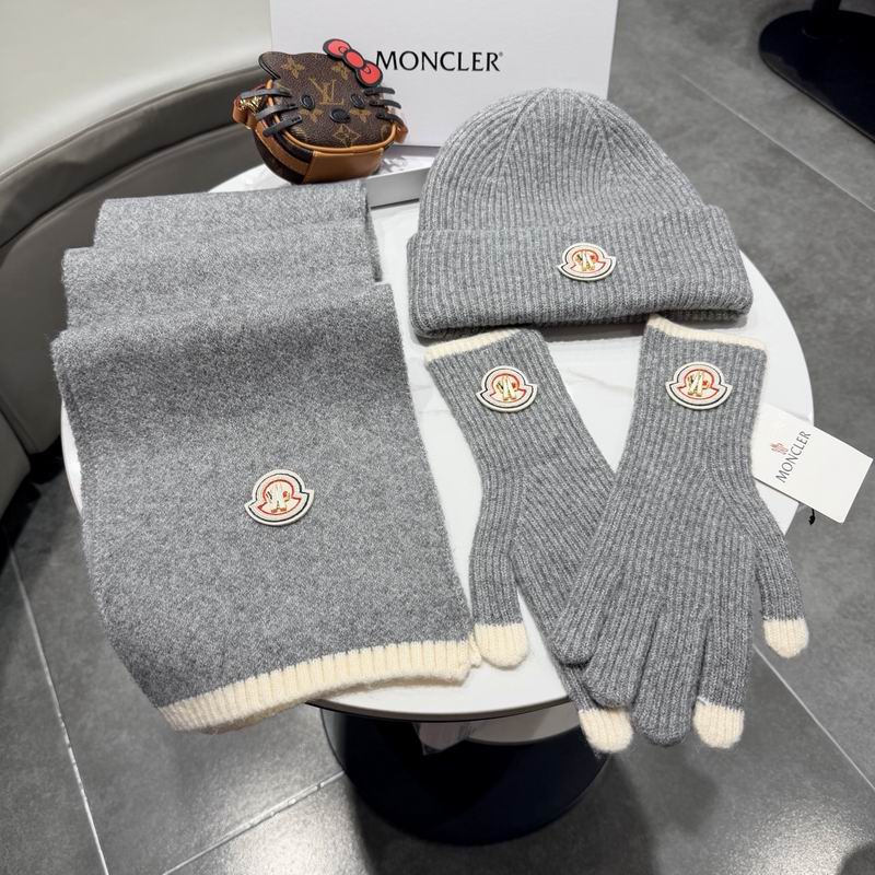 Moncler scarf hat gloves (98)