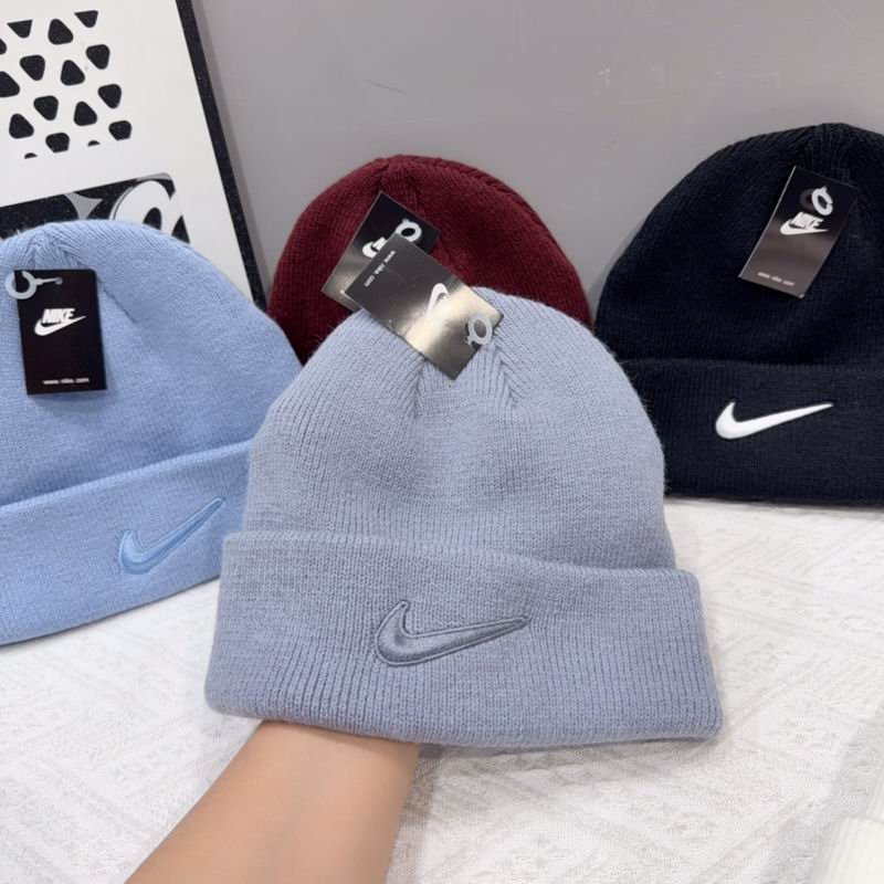 Nike hat (2494)