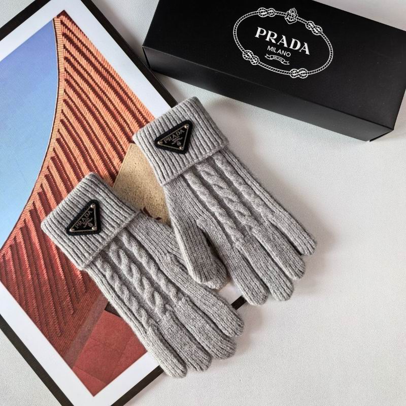 Prada Gloves 151 (13)