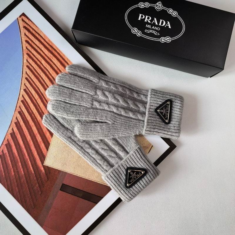 Prada Gloves 151 (15)
