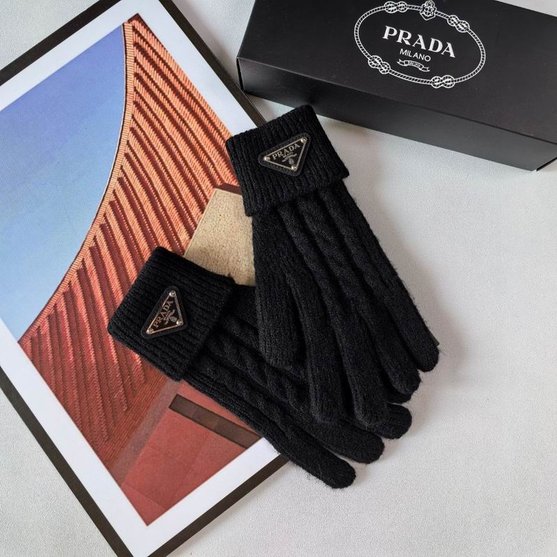 Prada Gloves 151 (9)