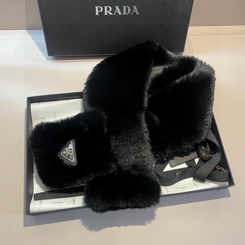 Prada Scarf dx (177)