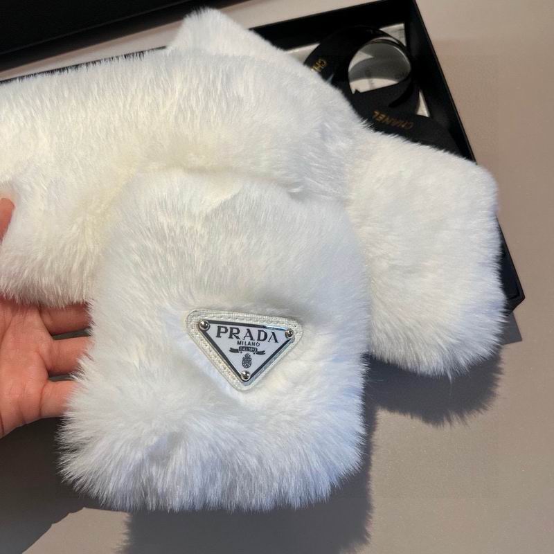 Prada Scarf dx (180)