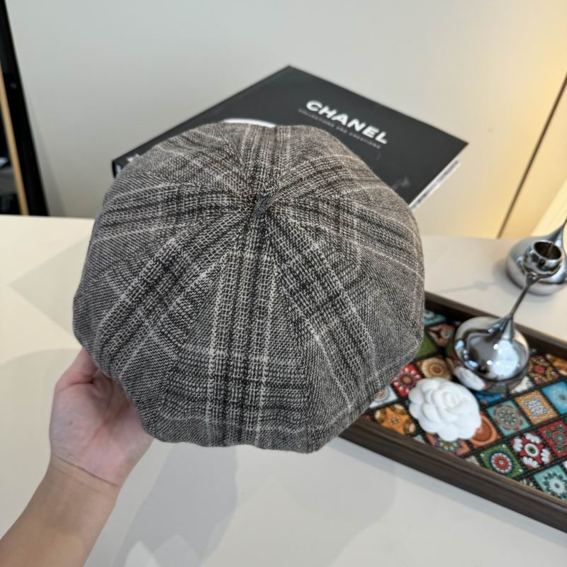 Prada beret (312)