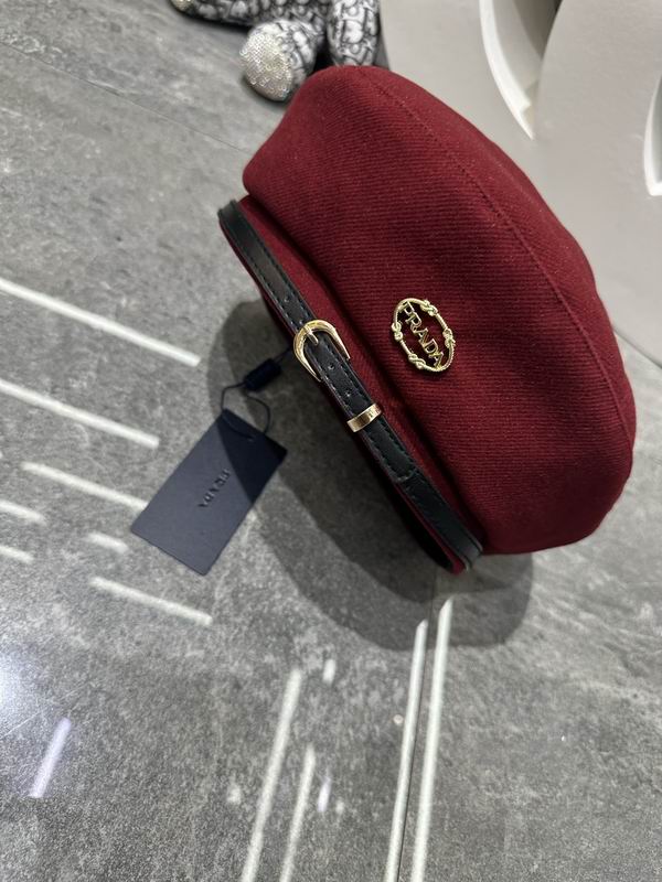 Prada beret dx (64)