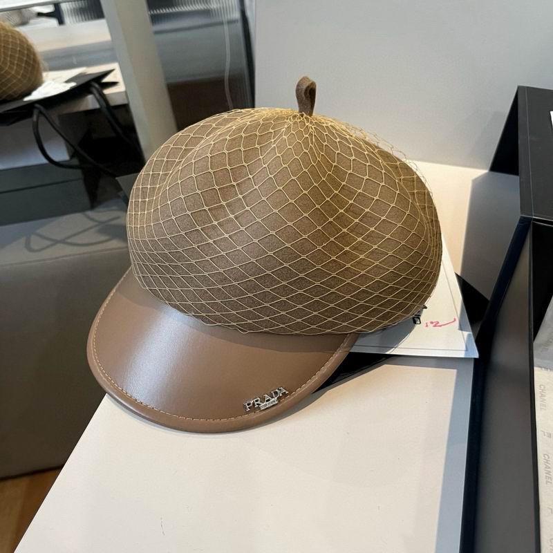 Prada cap (150)