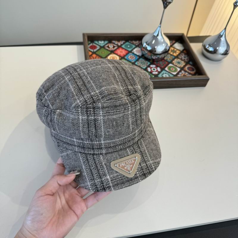 Prada cap (454)