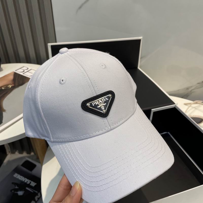 Prada cap dx (1095)