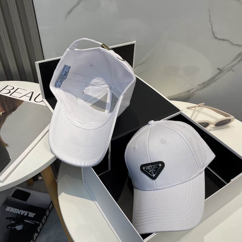 Prada cap dx (1098)