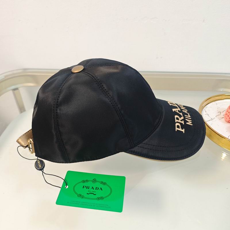 Prada cap dx (762)