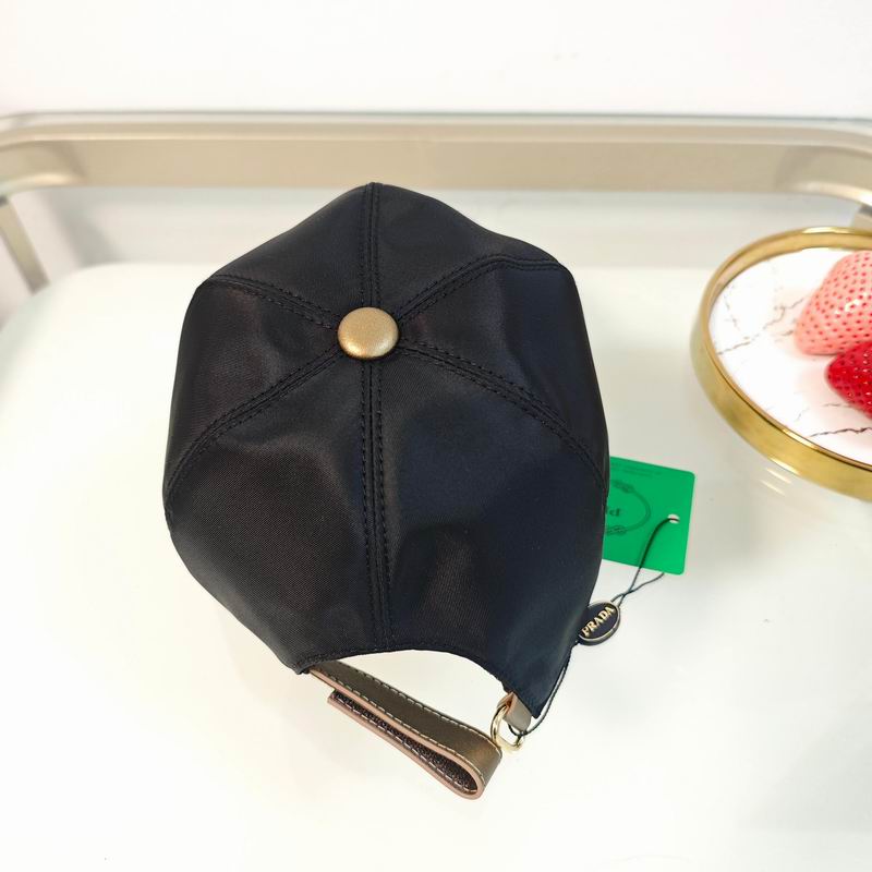 Prada cap dx (763)