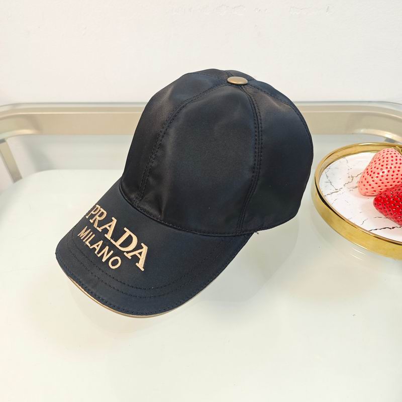 Prada cap dx (765)