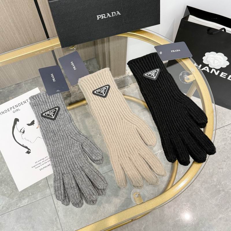 Prada gloves 48 (1)