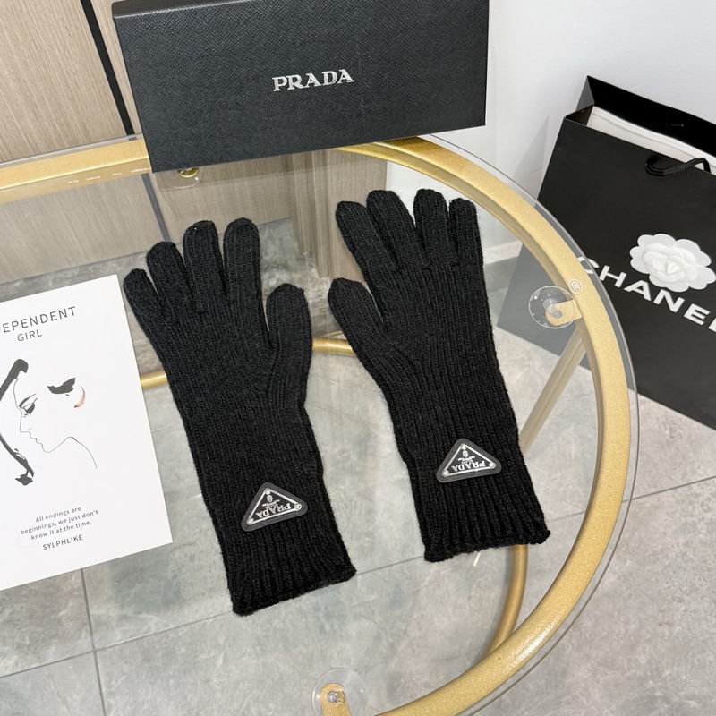 Prada gloves 48 (25)