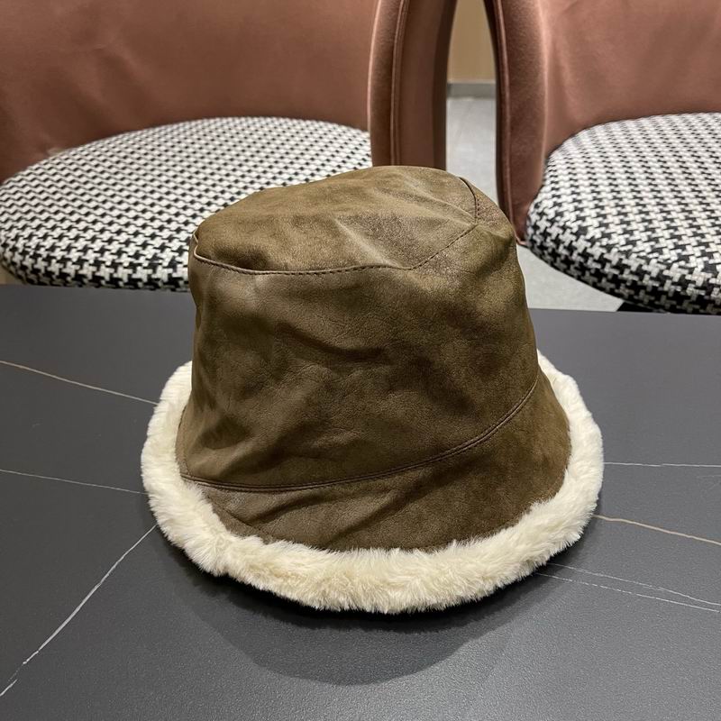 Prada hat (2080)