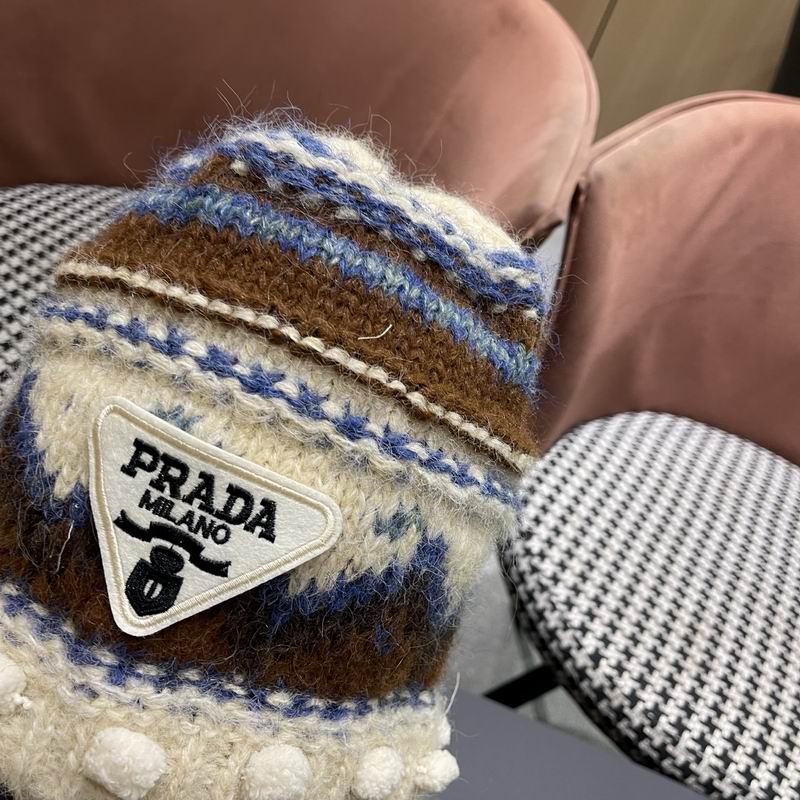 Prada hat (284)