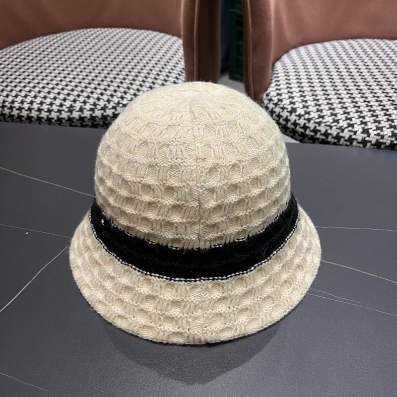 Prada hat (328)