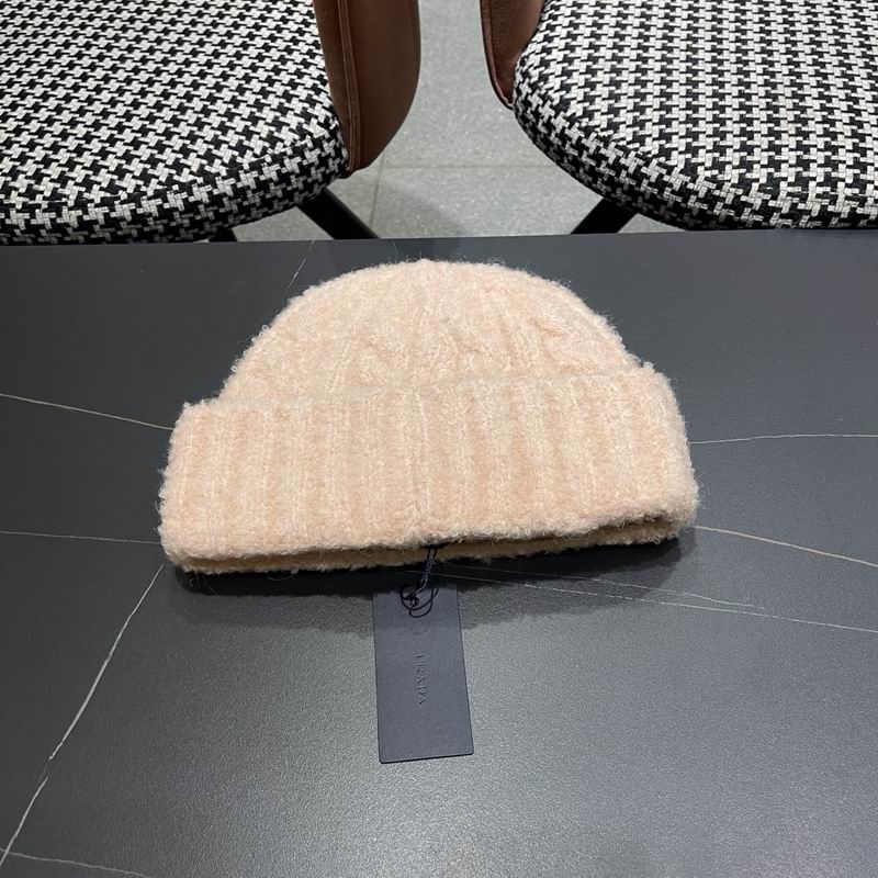 Prada hat (409)