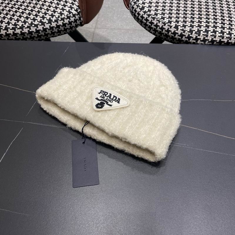 Prada hat (425)