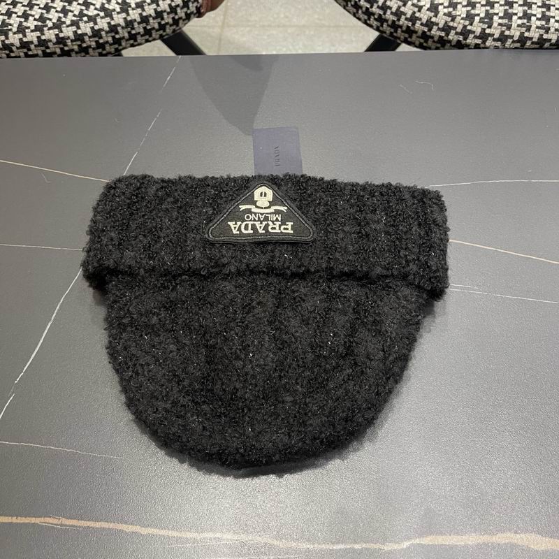 Prada hat (433)
