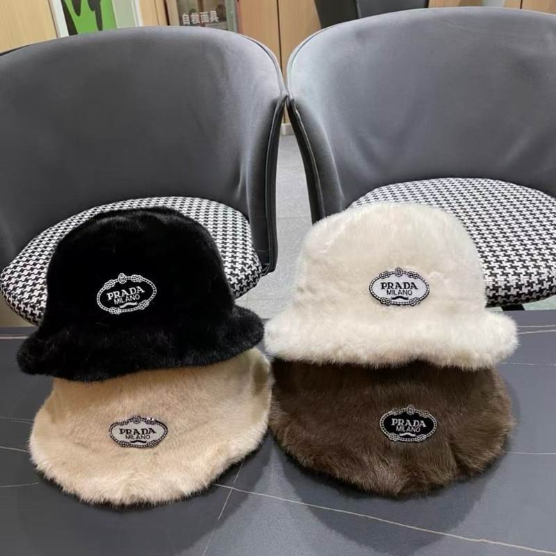 Prada hat (532)