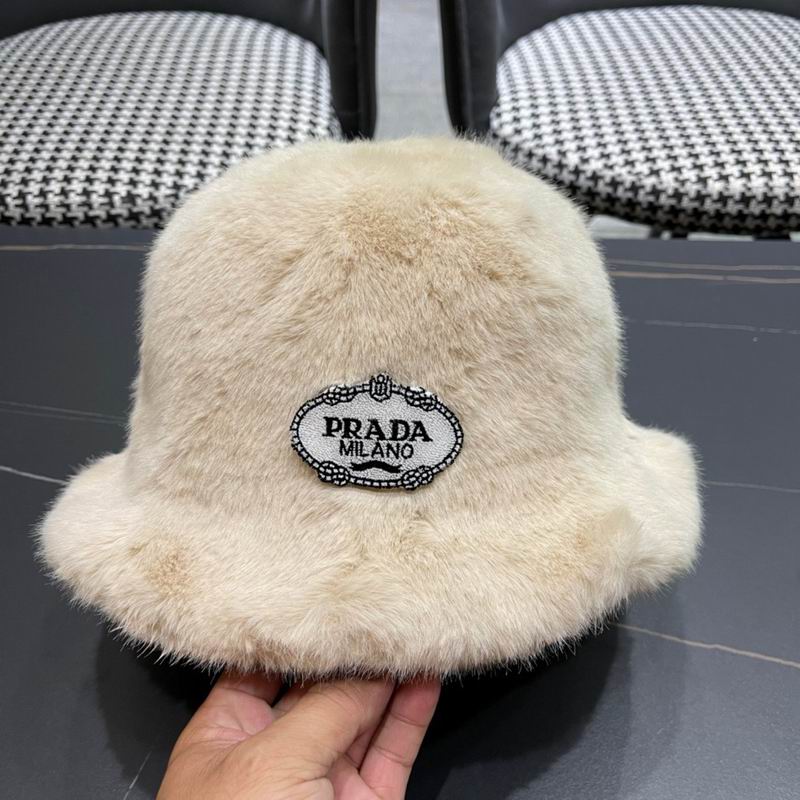 Prada hat (568)