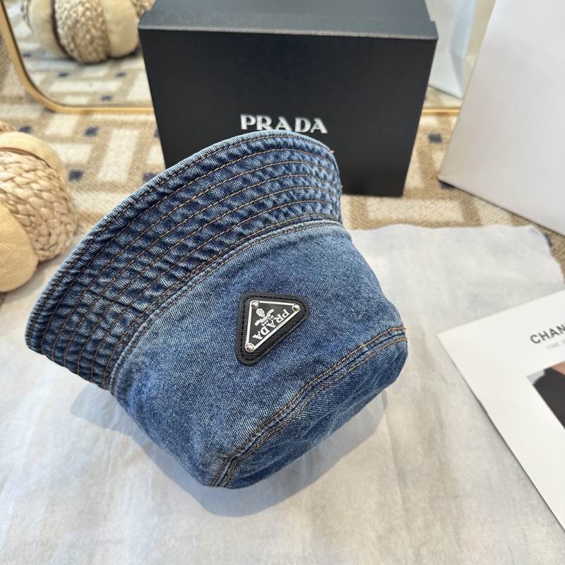 Prada hat (980)