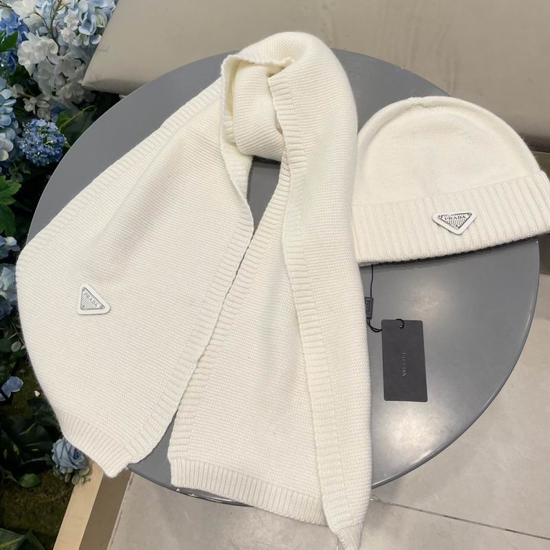 Prada scarf hat (355)