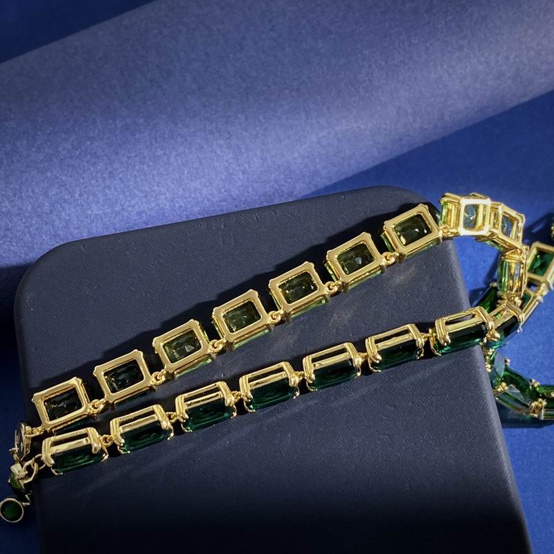 Swarovski Suits 12yxq01 (7)