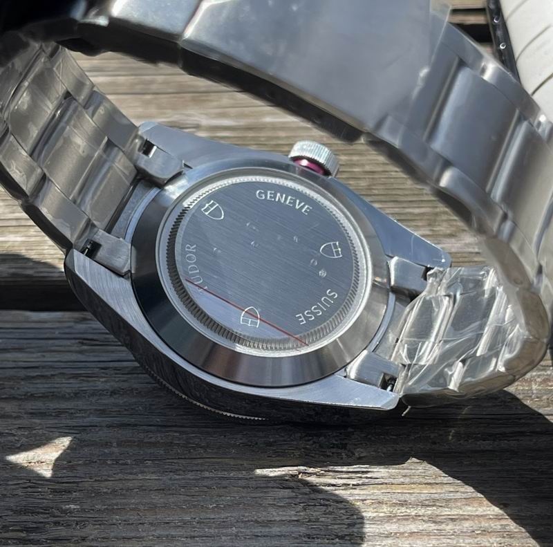 Tudor 42mm 10 (13)