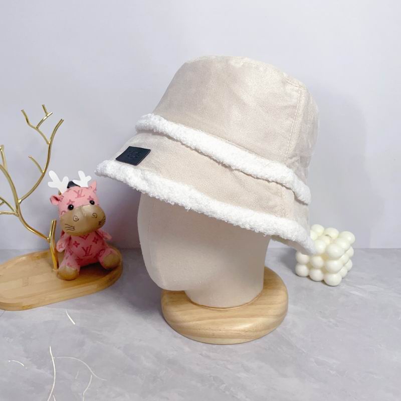 UGG Hat dx (542)