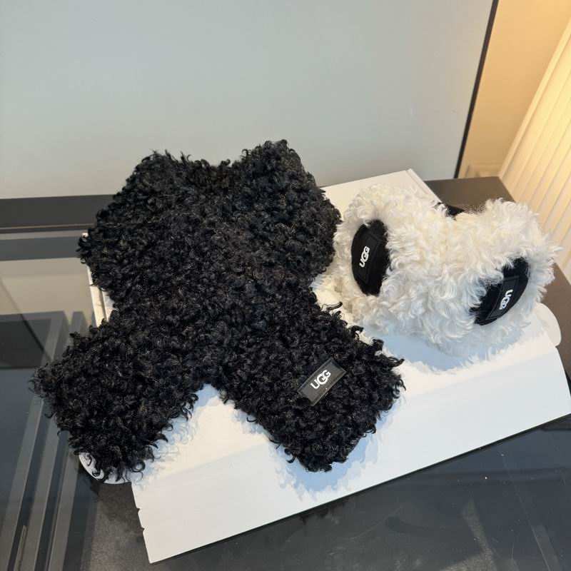 UGG Scarf Earmuff (39)