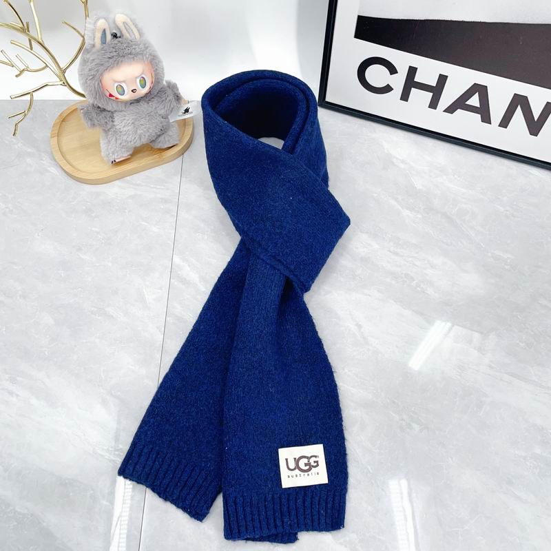 UGG Scarf dx (105)