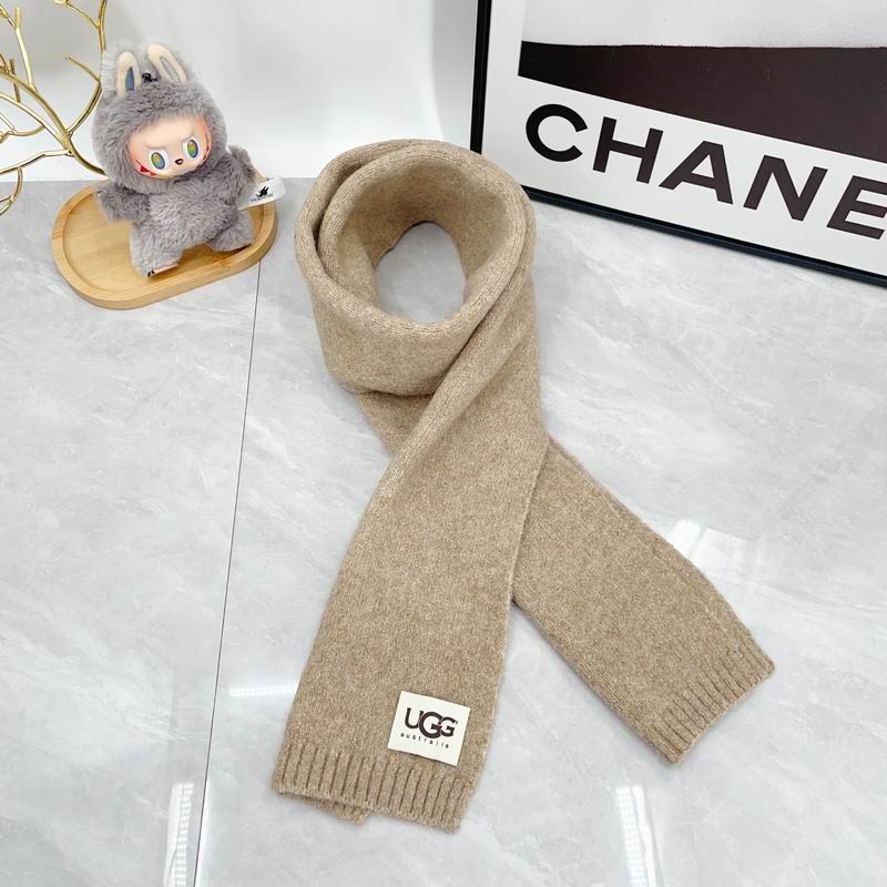 UGG Scarf dx (112)