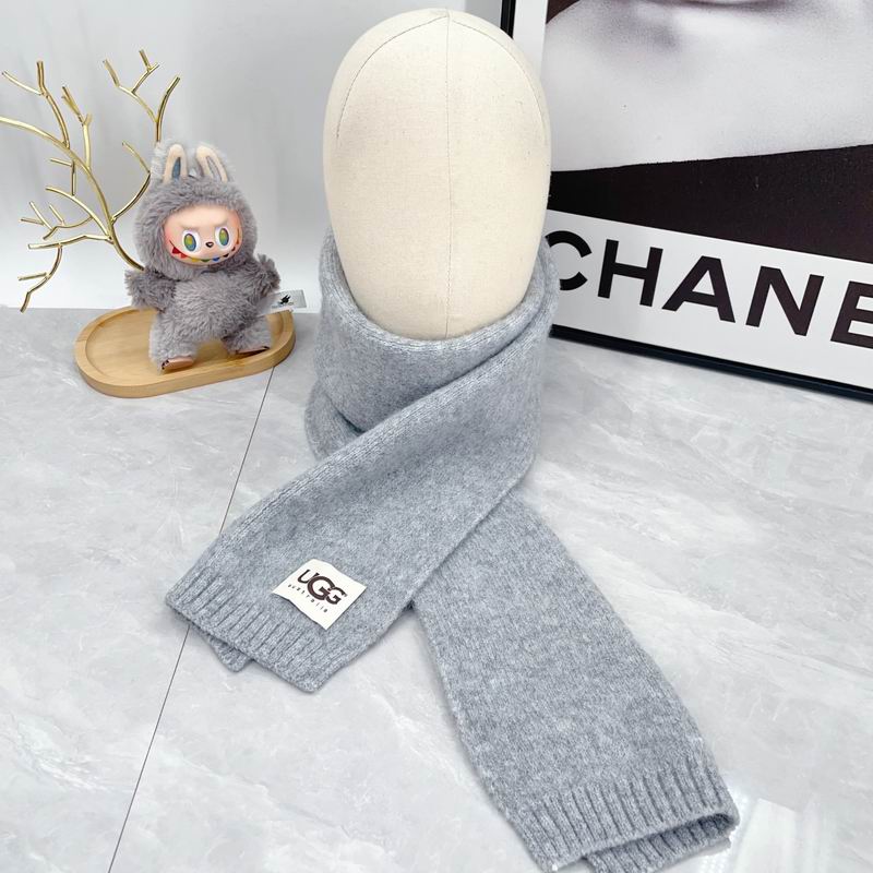 UGG Scarf dx (116)