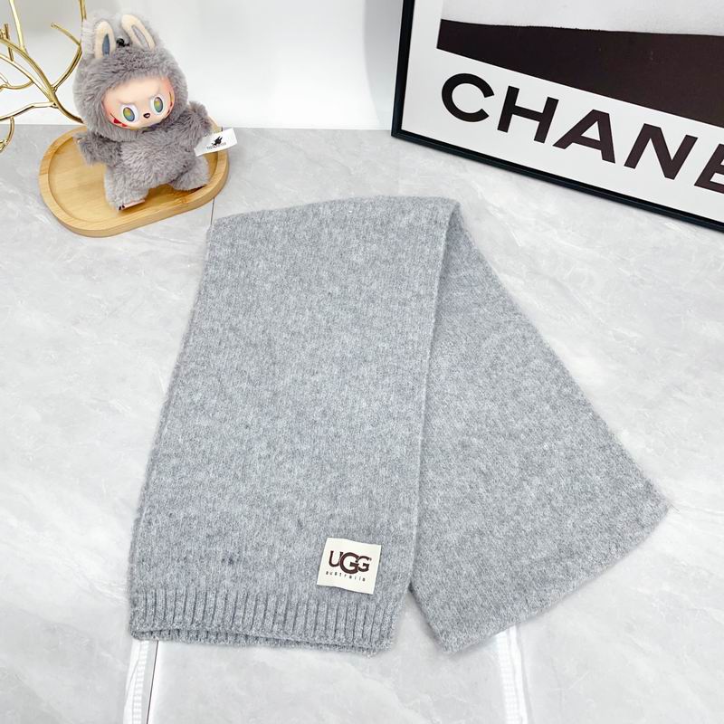 UGG Scarf dx (118)