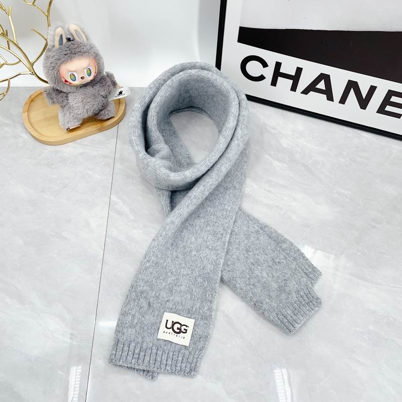 UGG Scarf dx (122)